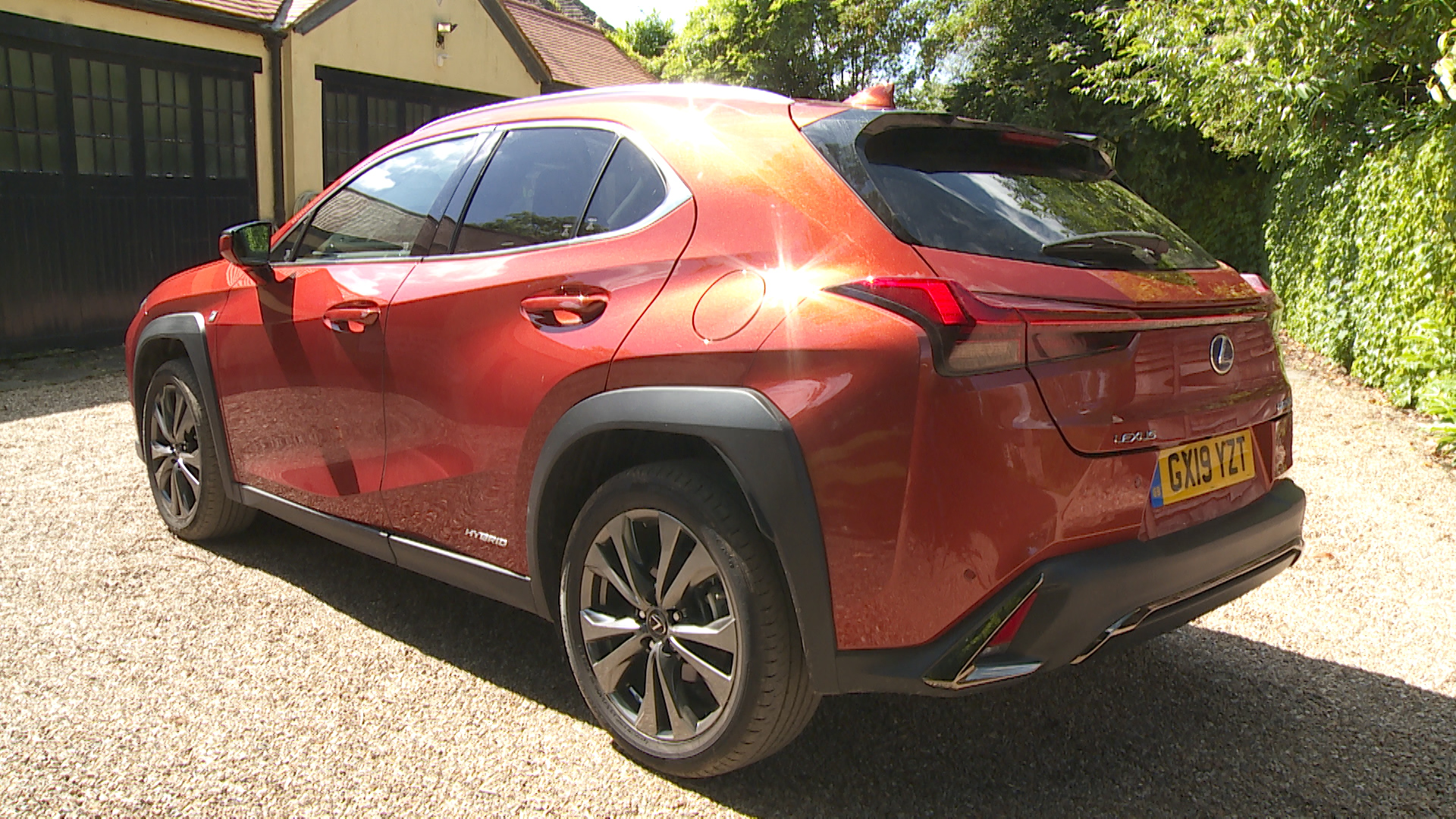 LEXUS UX HATCHBACK 300h 2.0 Premium Plus 5dr CVT